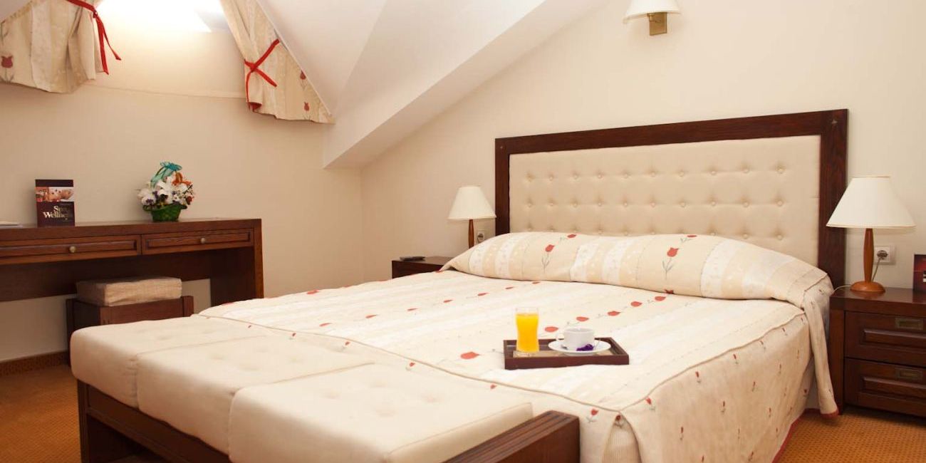 Hotel Yastrebets Wellness & Spa 4* Borovets 