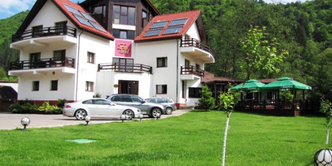 Hotel Zan 4* - Mic dejun  Voineasa 