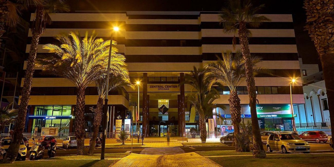 Hotel Zentral Center 4* (Adults Only 14+) Tenerife 