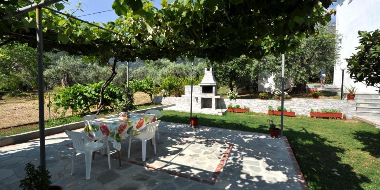 House Elena Thassos 