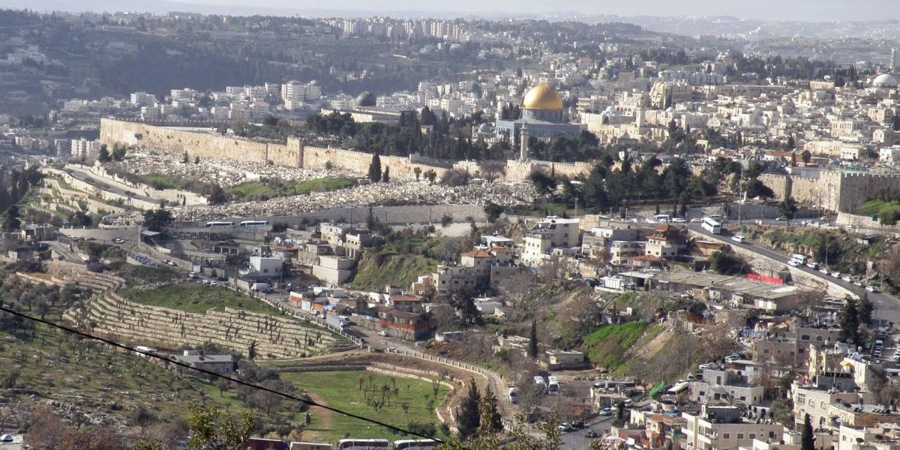 Israel-Taramul Religiilor si 1 Martie in Orasul Primaverii 4* Tel Aviv 
