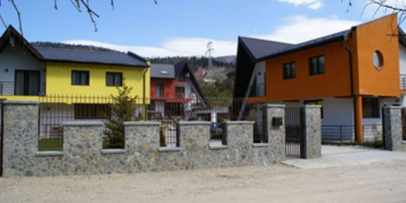 Izvorul cu Pastravi Complex 3* Poiana Tapului 
