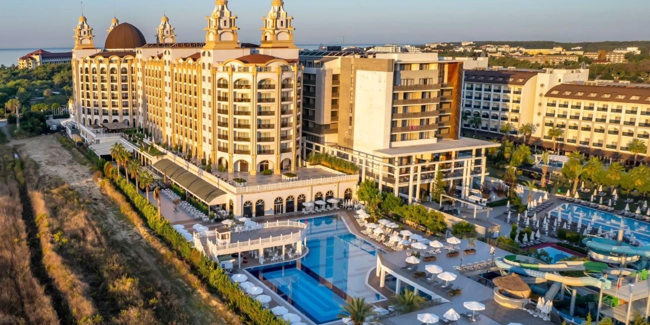 Jadore Deluxe Hotel & Spa 5*  Antalya - Side 