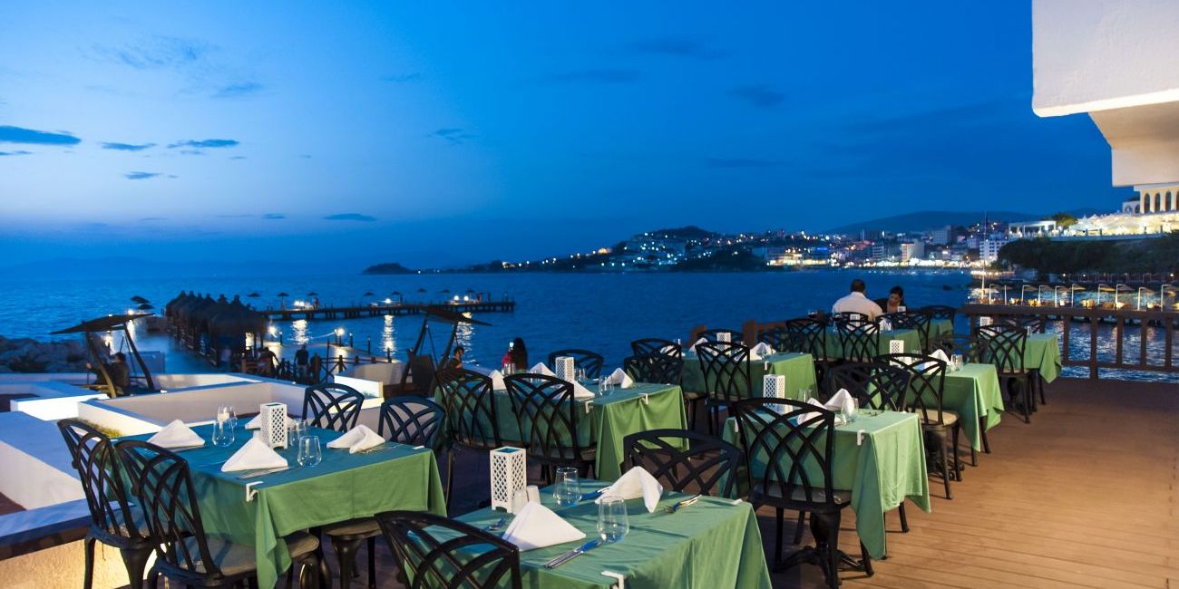 Le Bleu Hotel & Resort 5* Kusadasi 