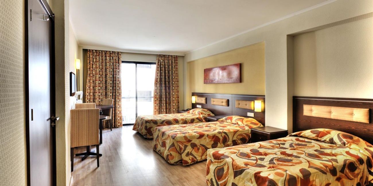 Livadhiotis City Hotel 3* Larnaca 