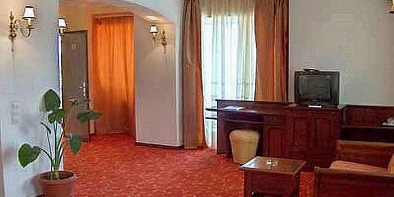 Mara Hotel 3*  Baia Mare 