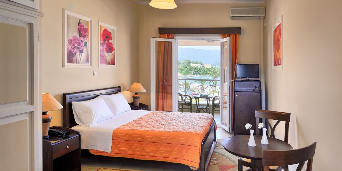 Molfetta Beach Hotel 3*  Corfu 