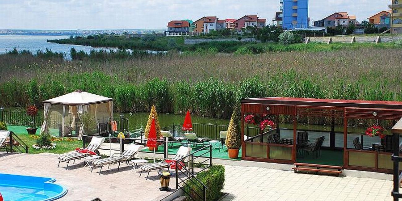 Pensiunea Alfa 5* - Mic Dejun  Mamaia Nord 
