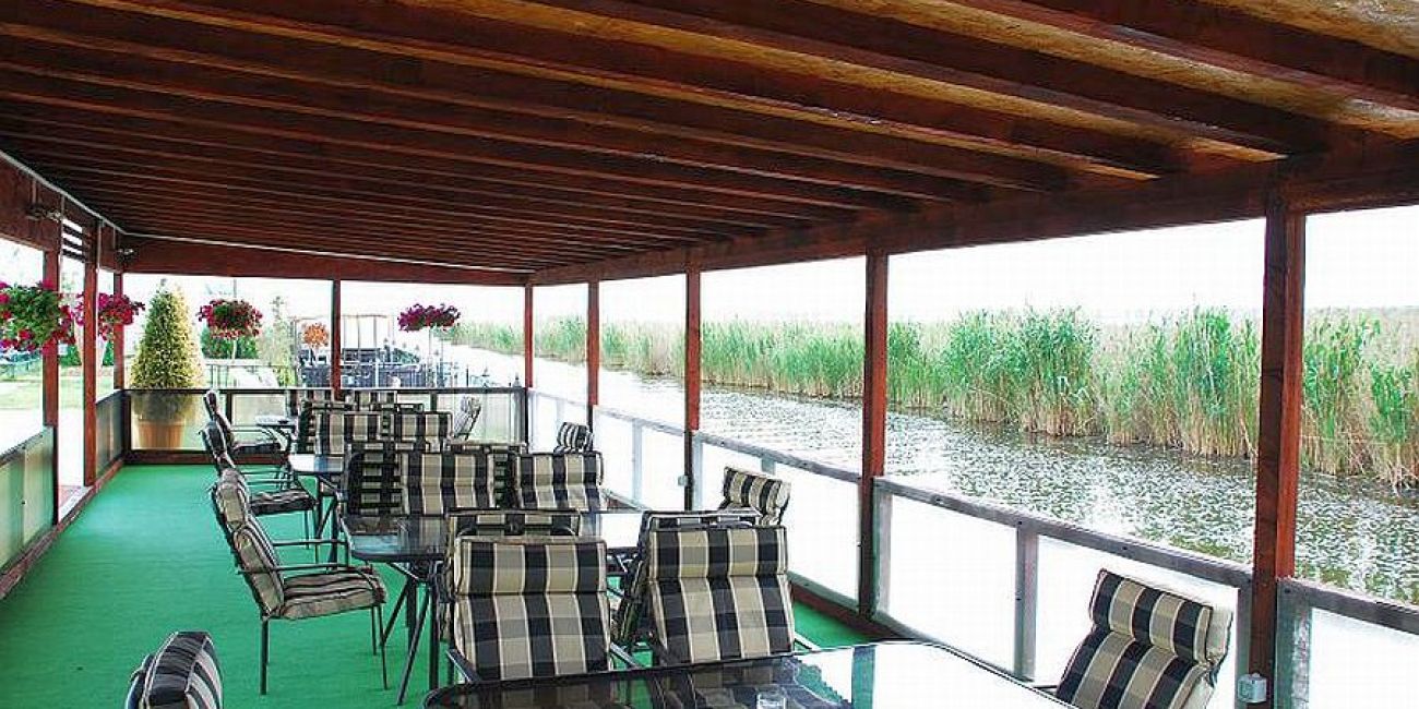 Pensiunea Alfa 5* - Mic Dejun  Mamaia Nord 