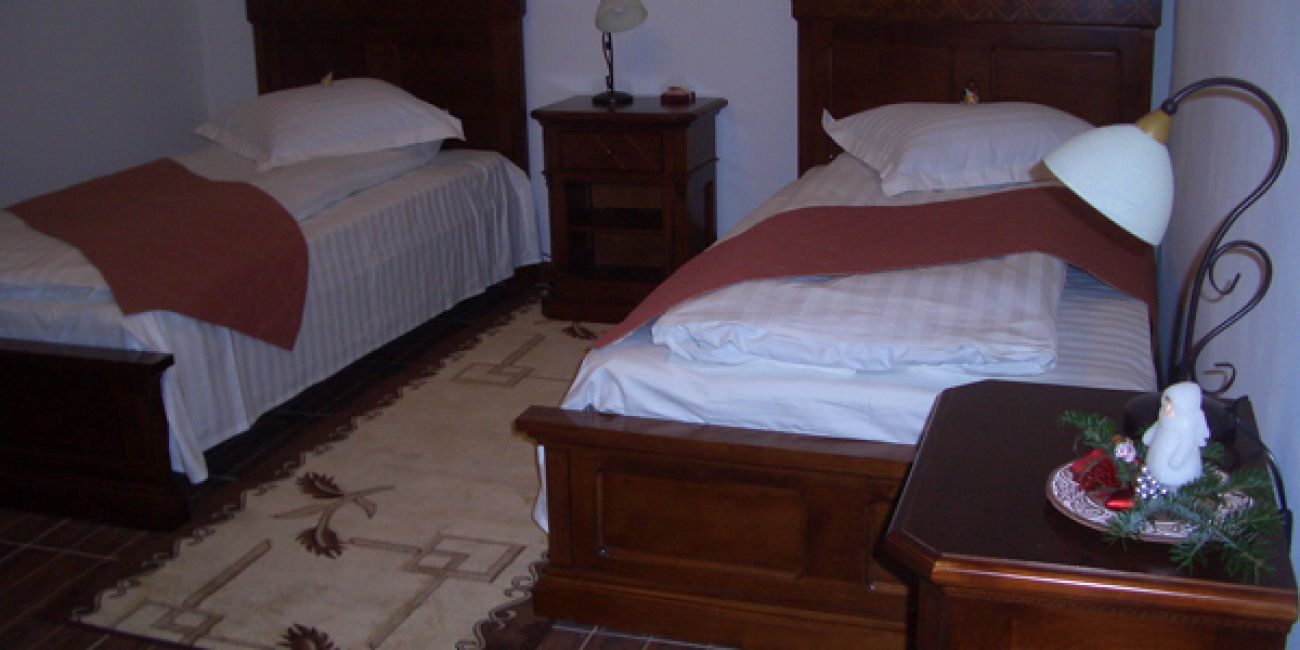 Pensiunea Casa Iurca de Calinesti 4* - Pensiune Completa + Masa Festiva Revelion Sighetu Marmatiei 