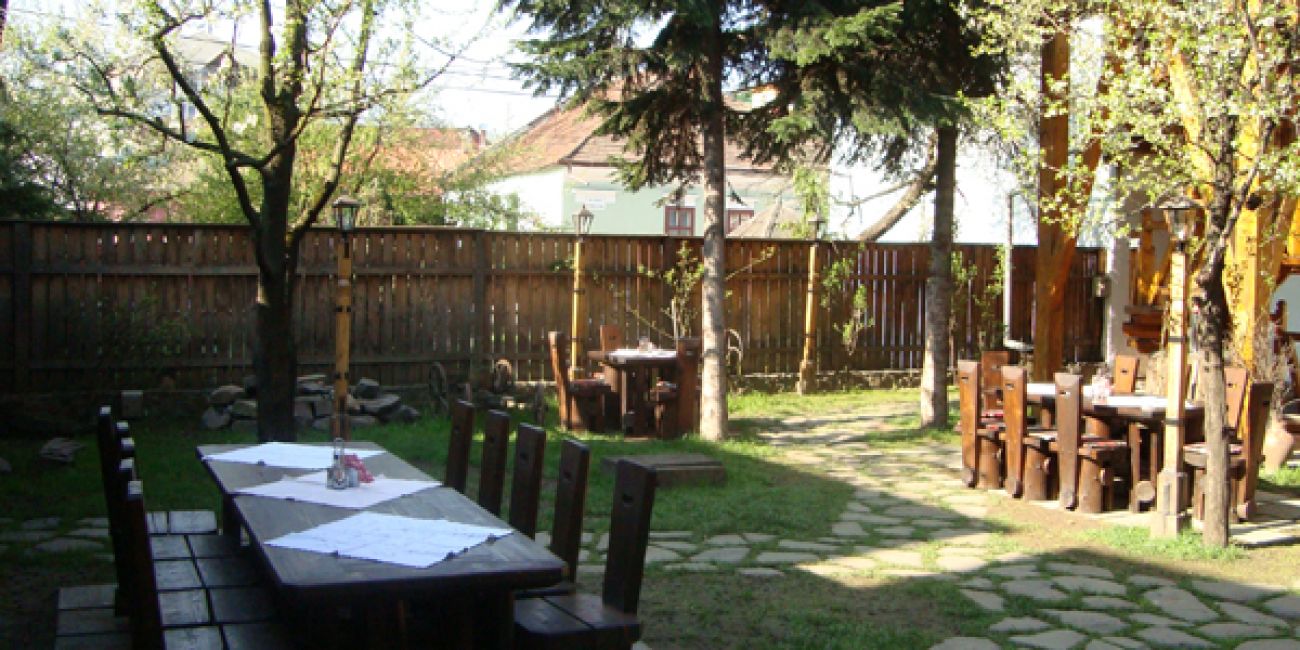 Pensiunea Casa Iurca de Calinesti 4* - Pensiune Completa + Masa Festiva Revelion Sighetu Marmatiei 