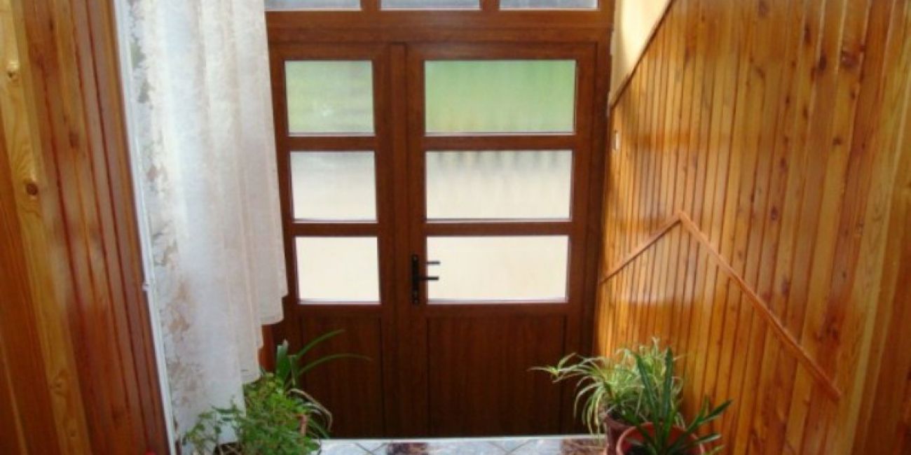 Pensiunea Casa Rasnoveana 3* - Fara masa / Mic dejun / Demipensiune / Pensiune completa Rasnov 