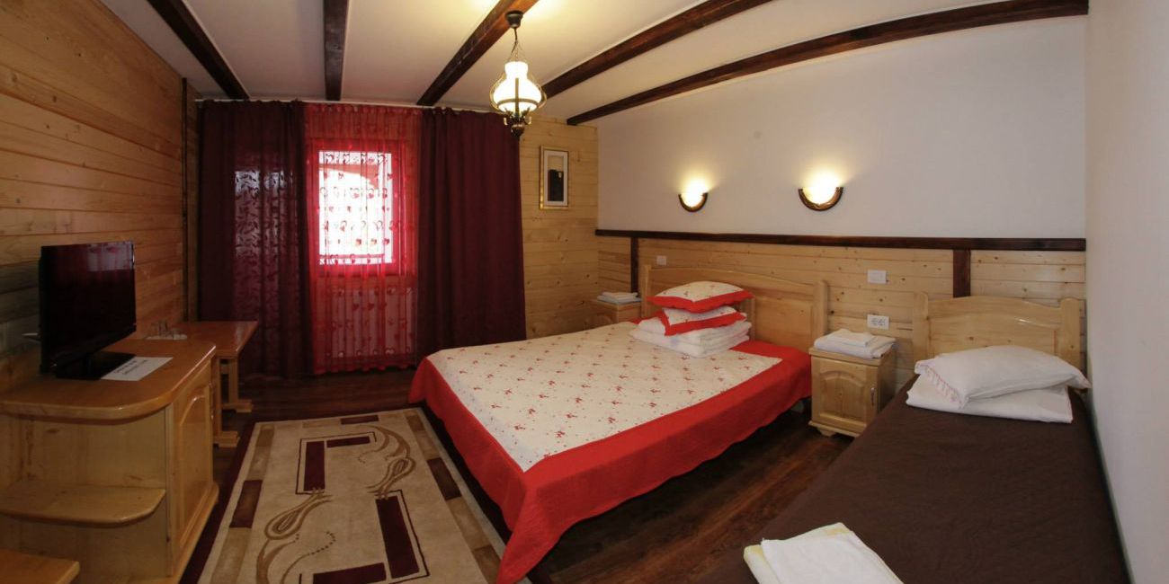 Pensiunea Lacramioara 3* Maramures 