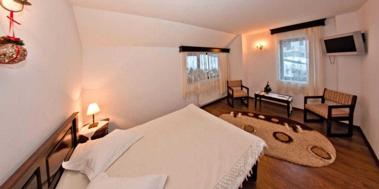 Pensiunea Popasul Domnesc 4*  Bucovina 