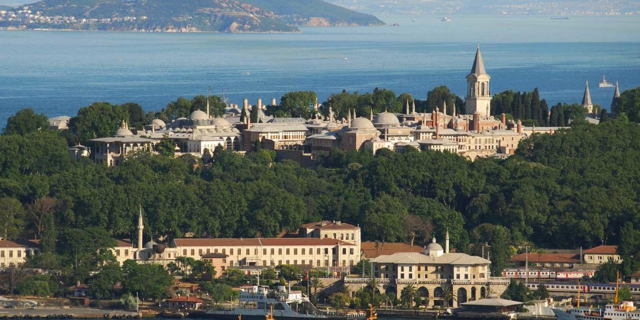 Piata de Craciun in Istanbul Istanbul 