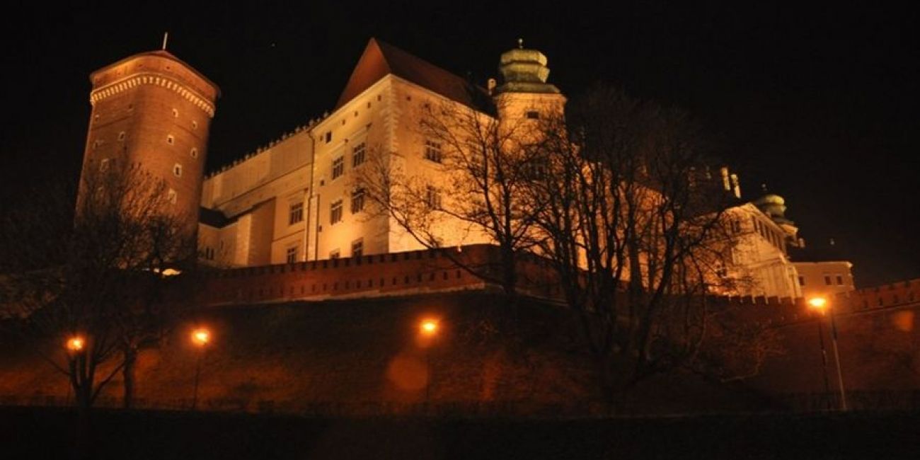 Piata lui Mos Craciun la Varsovia cu avionul - Hotel Polonia Palace 4*   Varsovia 
