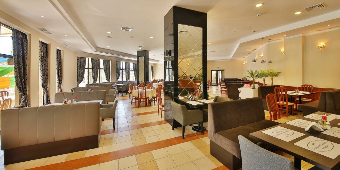 Prestige Hotel & Aquapark 4* Nisipurile de Aur 