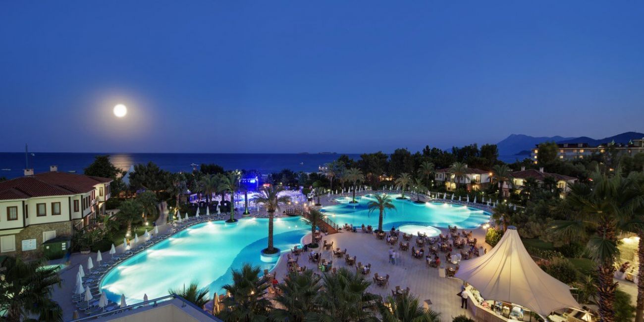 Queens Park Rai Premium Tekirova 5*  Antalya - Kemer 