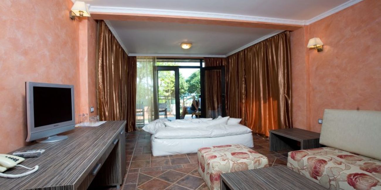 Russalka Elite Holiday Village 3*/4* Russalka 