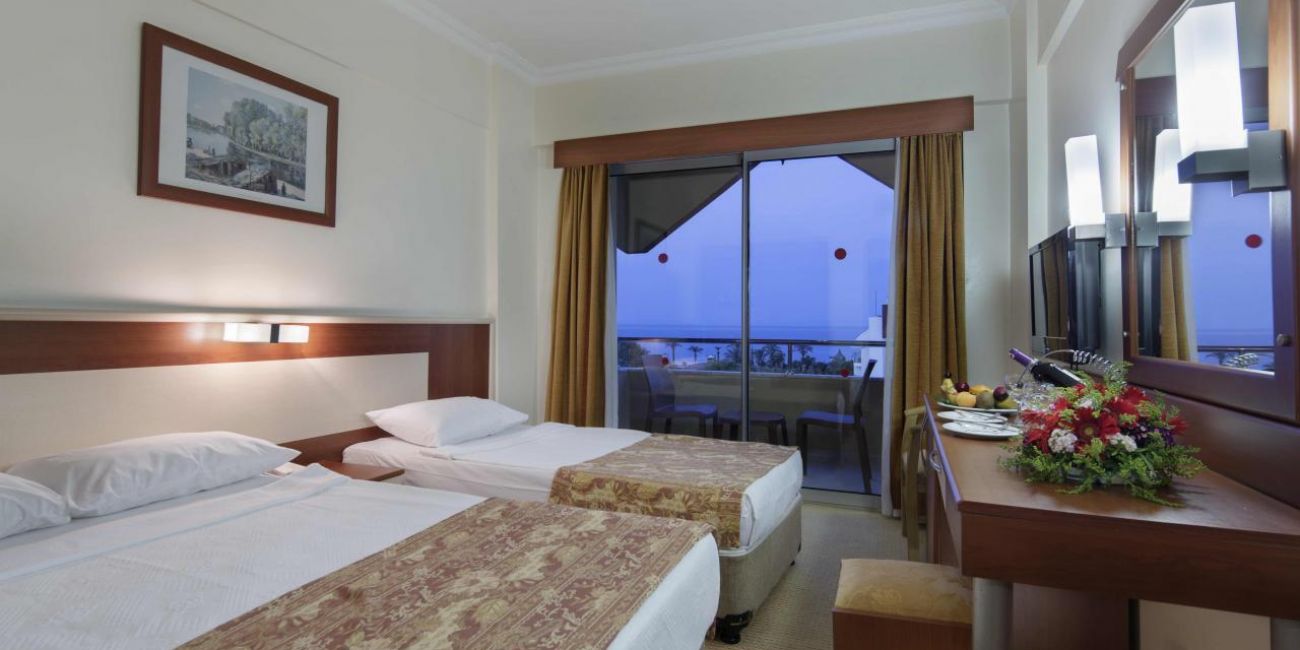 Saphir Hotel & Villas 5*  Alanya 