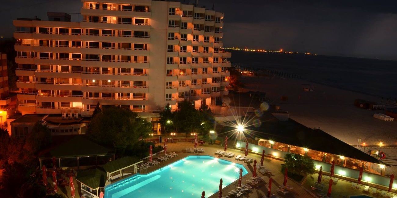 Savoy Hotel Mamaia 4*  Mamaia 