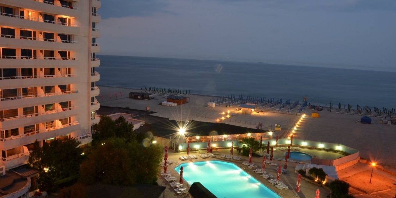 Savoy Hotel Mamaia 4*  Mamaia 