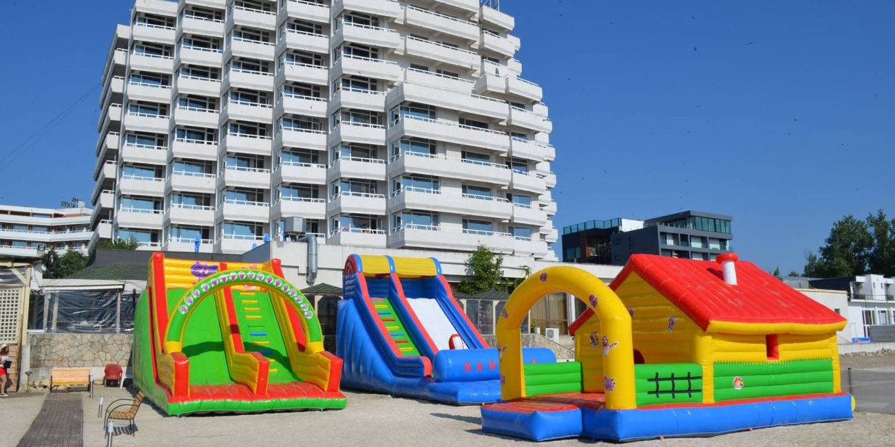 Savoy Hotel Mamaia 4*  Mamaia 