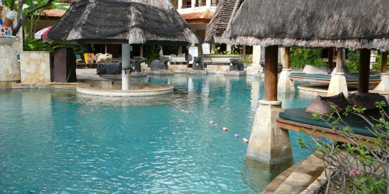 Sejur Bali - Hotel Ramada Benoa 4* - Mic dejun  Bali 