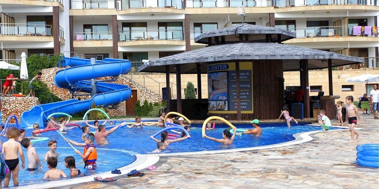 Topola Skies Resort & Aquapark 4*  Kavarna 