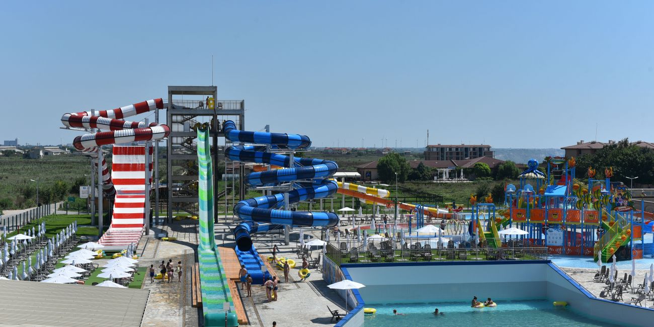 Topola Skies Resort & Aquapark 4*  Kavarna 