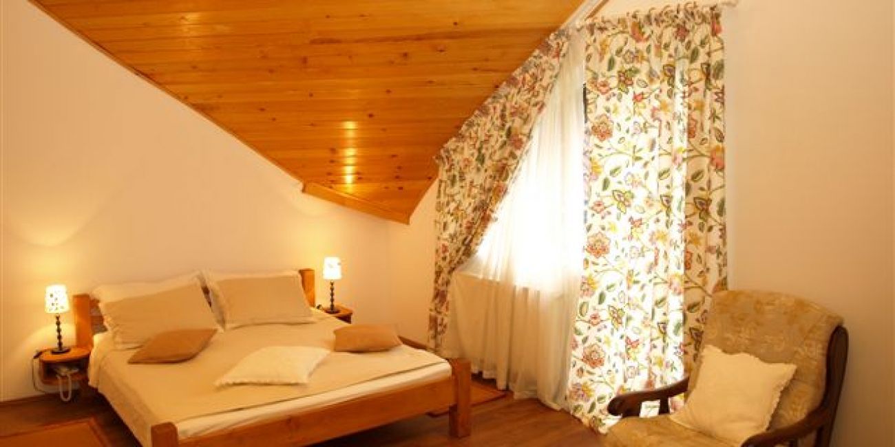 Vila Alisa 3*  Bran 