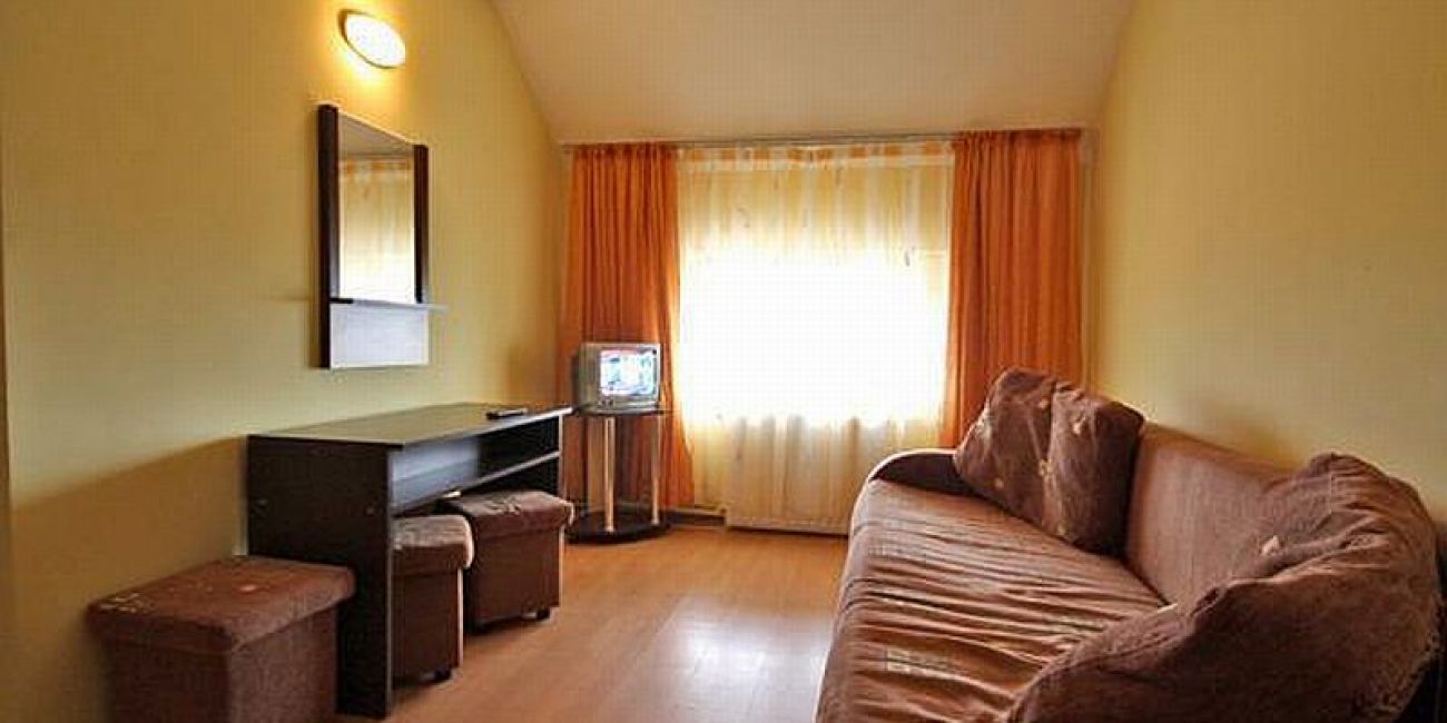 Vila Alpin 3* - Pensiune Completa + Masa Festiva Craciun Straja 