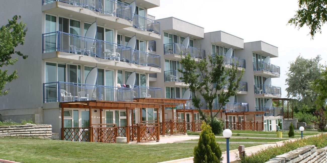 White Lagoon Beach Resort 4*  Kavarna 