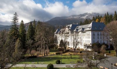 Imagine pentru Hotel Palace Sinaia 4* valabile pentru 1 Decembrie 2023