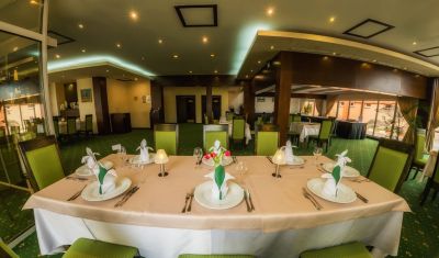 Imagine pentru Hotel Apollo Wellness Club 4* valabile pentru 1 Decembrie 2024