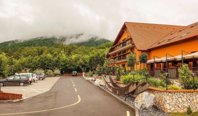 Imagine pentru Hotel Belvedere 3* valabile pentru 1 Decembrie 2025