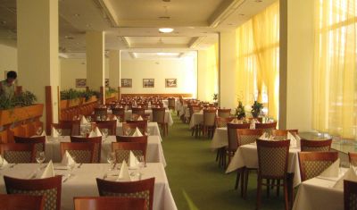 Imagine pentru Sovata Ensana Health Spa Hotel 4* valabile pentru 1 Decembrie 2025