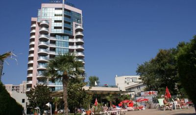 Imagine pentru Grand Hotel Sunny Beach 4*  valabile pentru 1 Mai 2022