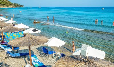 Imagine pentru Hotel Xenios Dolphin Beach 3*  valabile pentru 1 Mai 2022