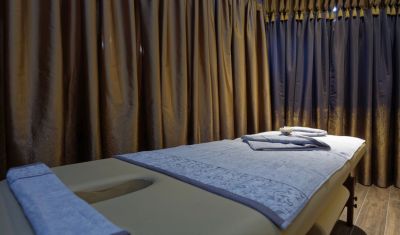 Imagine pentru Hotel Elena 4* valabile pentru 1 Mai 2023