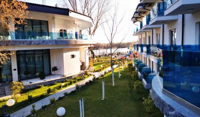 Imagine pentru Hotel Lebada Luxury Resort & Spa 5*  valabile pentru 1 Mai 2023