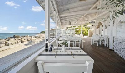 Imagine pentru Hotel Riviera Beach 5*  valabile pentru 1 Mai 2023