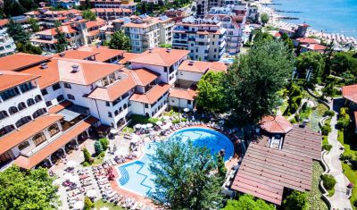 Imagine pentru Hotel Royal Palace Helena Park 5* valabile pentru 1 Mai 2023