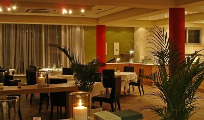 Imagine pentru Hotel Royal Paradise Beach Resort & Spa 5*  valabile pentru 1 Mai 2023