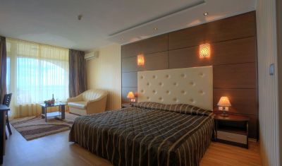 Imagine pentru Hotel Vemara Beach (fost Kaliakra Palace) 4*  valabile pentru 1 Mai 2023