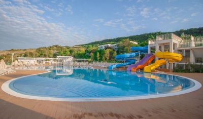 Imagine pentru White Lagoon Beach Resort 4*  valabile pentru 1 Mai 2023