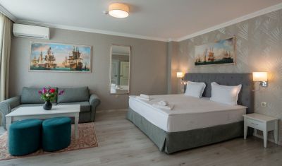 Imagine pentru Aparthotel Maria Palace 2*  valabile pentru 1 Mai 2025