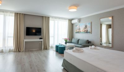 Imagine pentru Aparthotel Maria Palace 2*  valabile pentru 1 Mai 2025