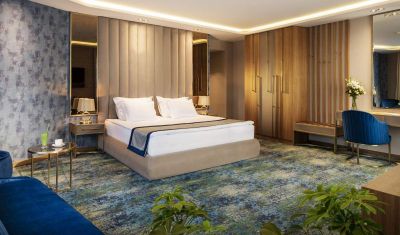 Imagine pentru Hotel Admiral 5*  valabile pentru 1 Mai 2025