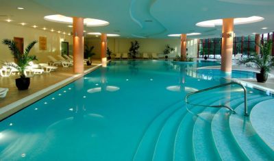 Imagine pentru Hotel Apollo Spa Resort 4*  valabile pentru 1 Mai 2025